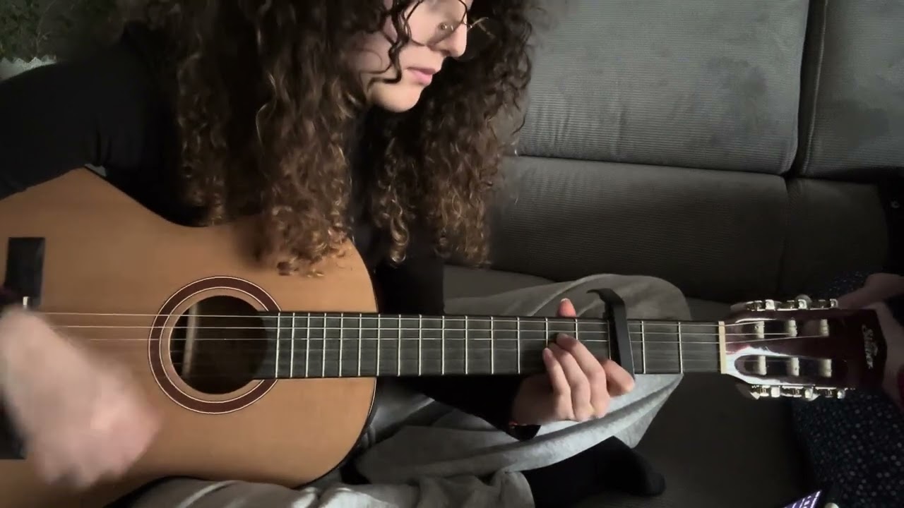 Beaches, Beabadoobee (cover)