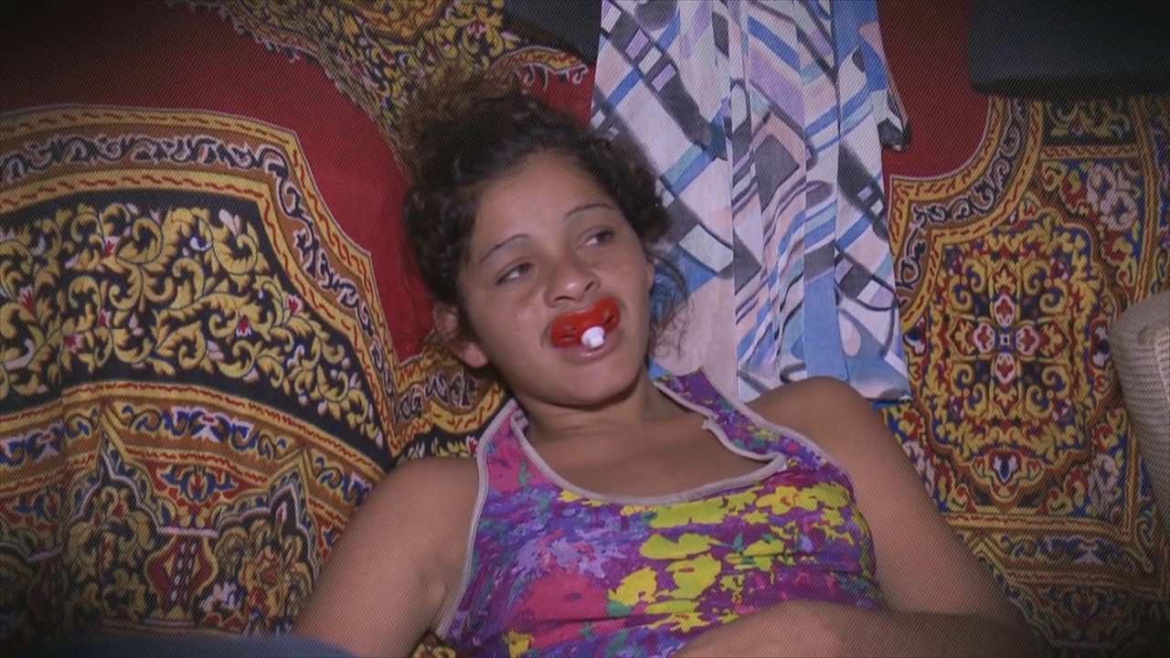 Conhe&ccedil;a o drama das mulheres que se prostituem nos mangues de Recife para usar drogas