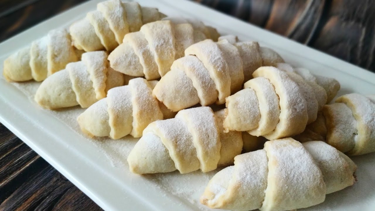 МУТАКИ.Рогалики с Орехами/NOVRUZ s&uuml;frəsinə qozlu M&Uuml;TƏKKƏ şirniyyatı