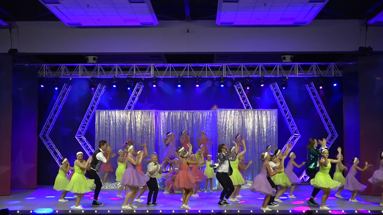 Hairspray - Style Dance Academy