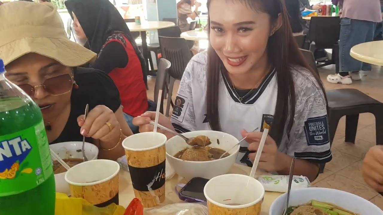Baksoviral!! BAKSO VIRAL DI SINGAPURA #baksoviral #bakso