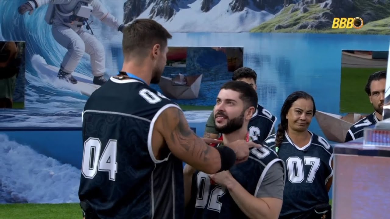 ROLOU CLIM&Atilde;O!!! JONAS D&Aacute; MONSTRO PARA MARCELO E OLHA A REA&Ccedil;&Atilde;O QUE ELE TEVE | BBB26
