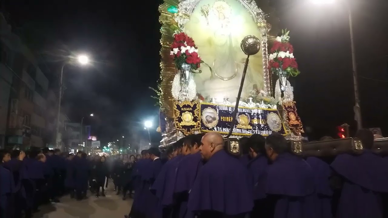 Octava cuadrilla Señor de los Milagros Huancayo
