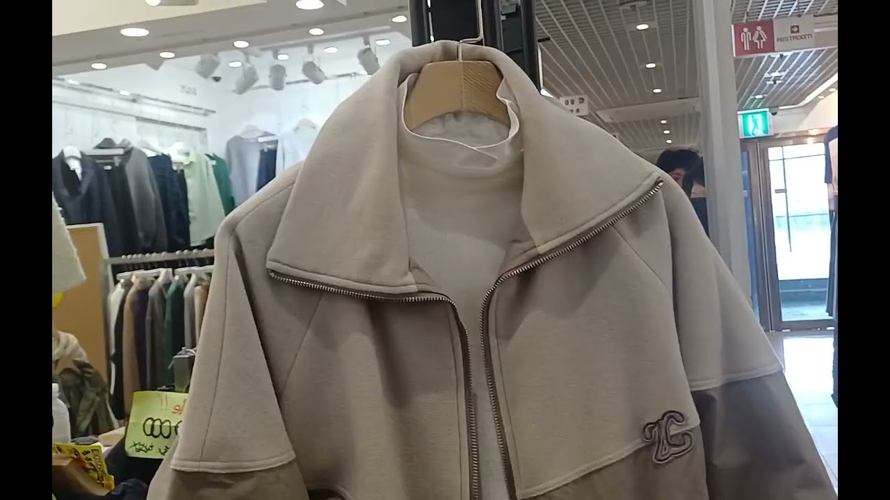 세일 합니다 동대문 제일 평화 시장 1층 입니다