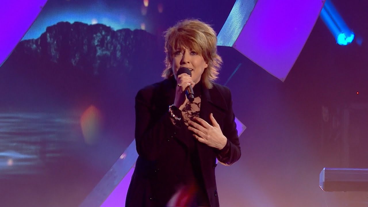 Katrina and the Waves perfoms 'Love Shine a Light' - Eurovision 2016: You Decide - BBC