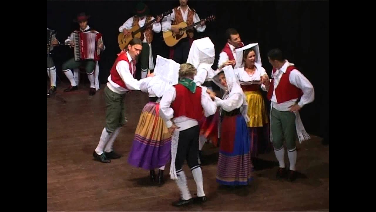 Gruppo Folk Urbanitas - Apiro - U vallu che non va ve