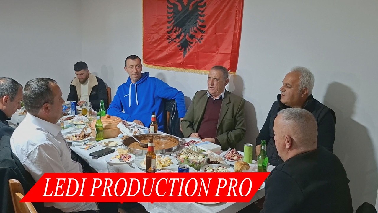Qemal Cela & Gëzim Omeri - Dola mbrëmë asaj ulice - LIVE