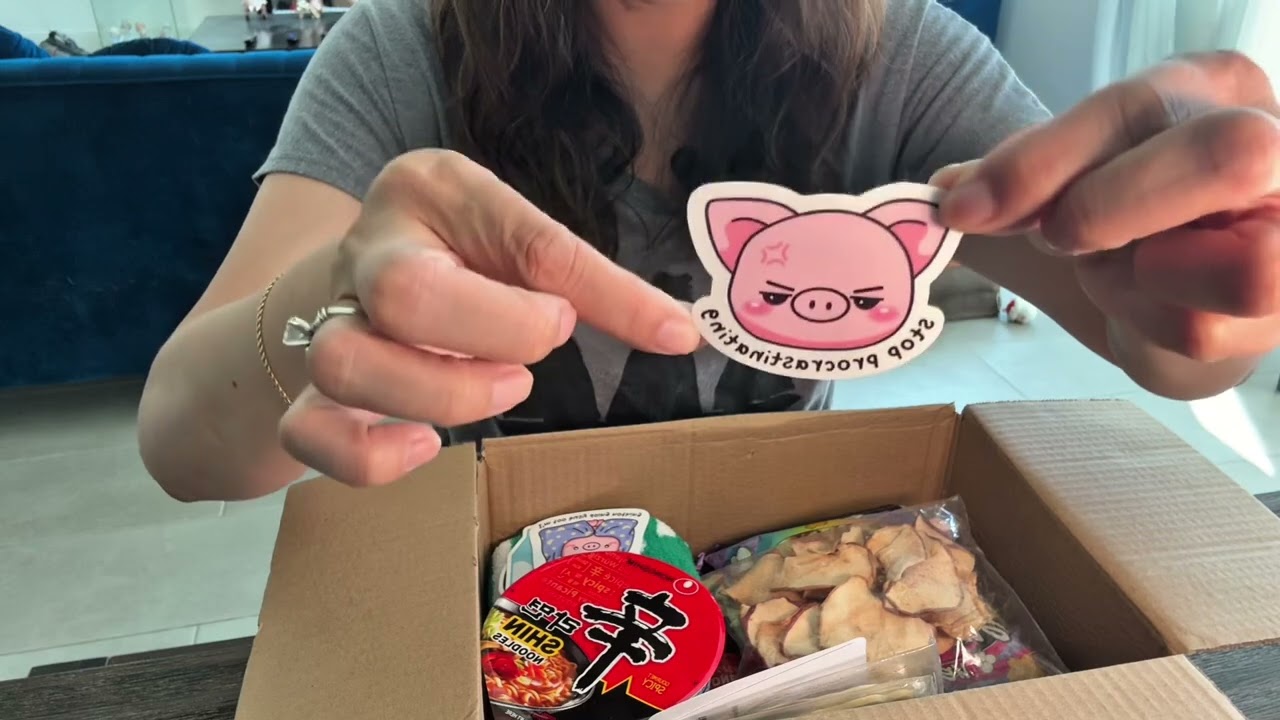 College Care Package Ideas They’ll Actually Use | Back to School 