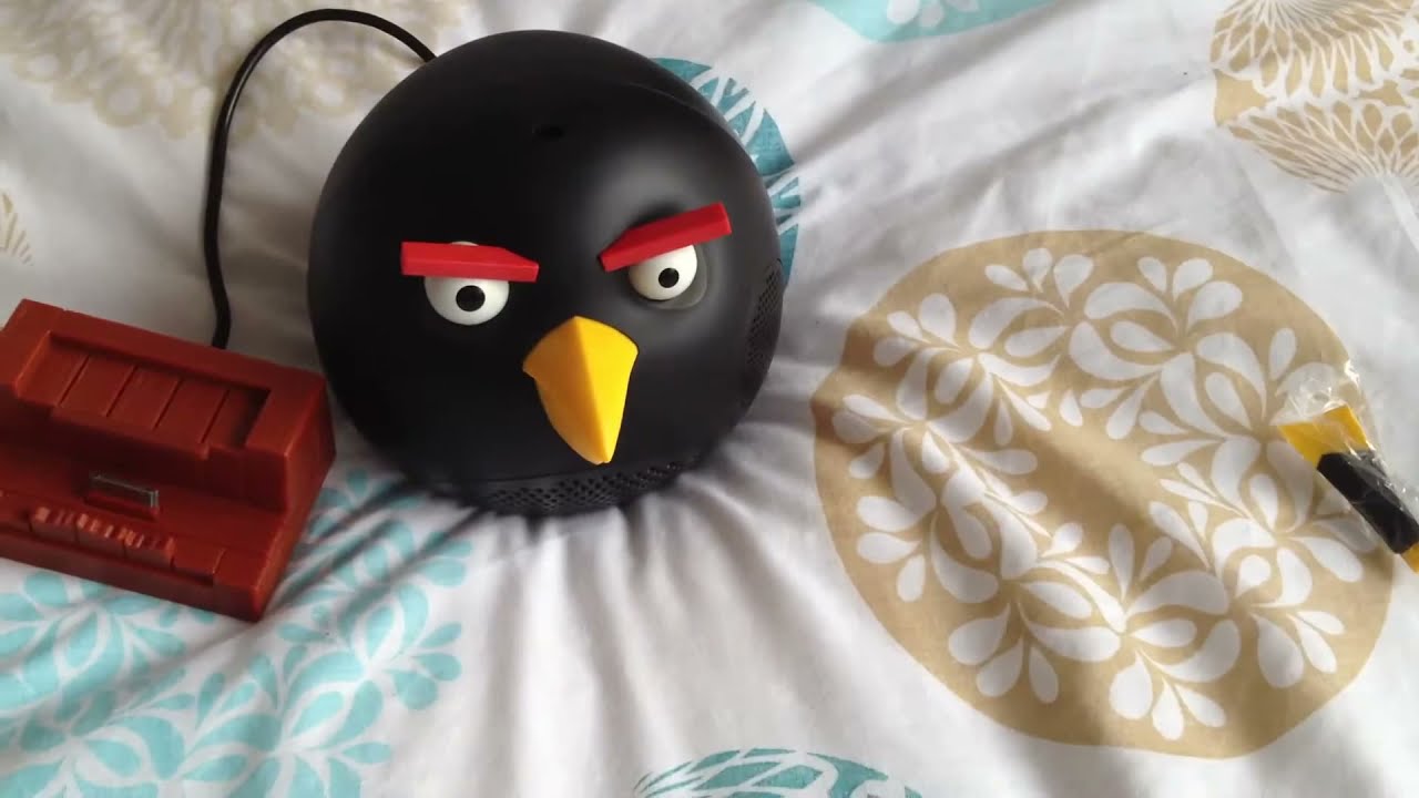 Gear 4 Official Angry Birds Speaker (Black Bird)