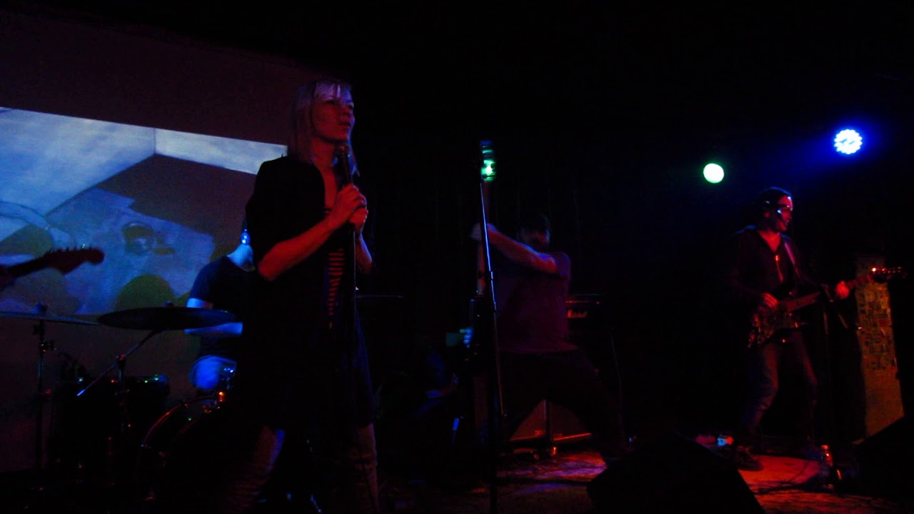 Bernays Propaganda - Овој ден да помине (live @ Gromka)