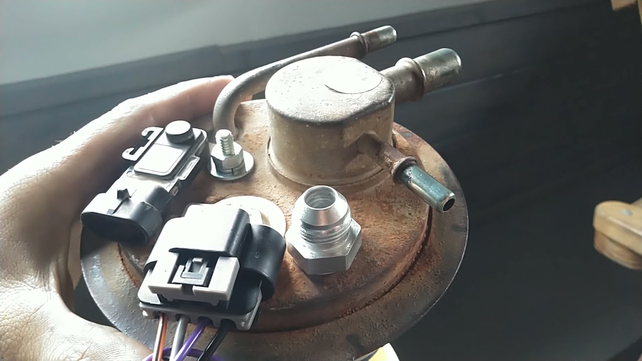 525LPH hellcat pump in 04 Silverado bucket. NO MORE RETURNLESS!
