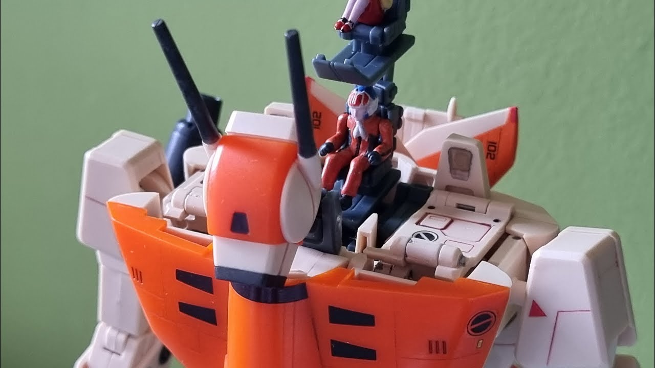 Yamato VF-1D Valkyrie 1/60 - Full Assembly