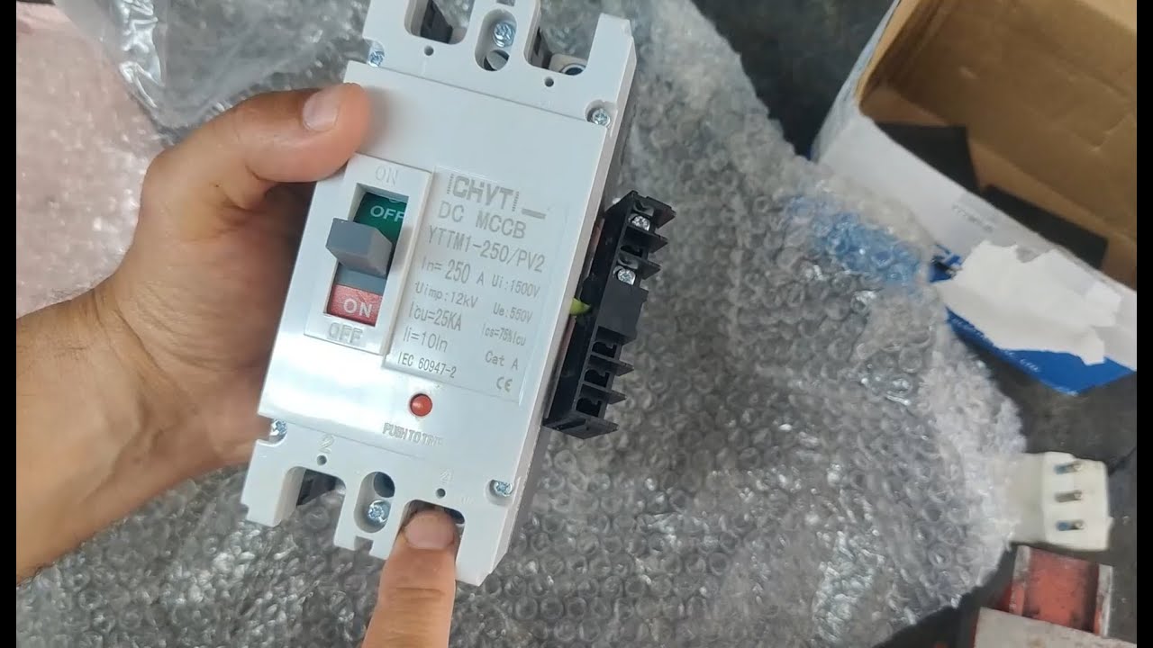 #5 - Nuovo arrivo: interruttore per batterie. Impianto fotovoltaico off-grid fai da te.