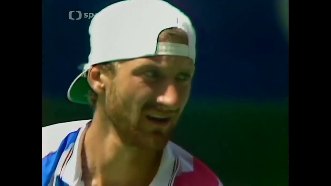 Ivan Lendl vs Miloslav Mecir - 1989 Australian Open Final Highlights