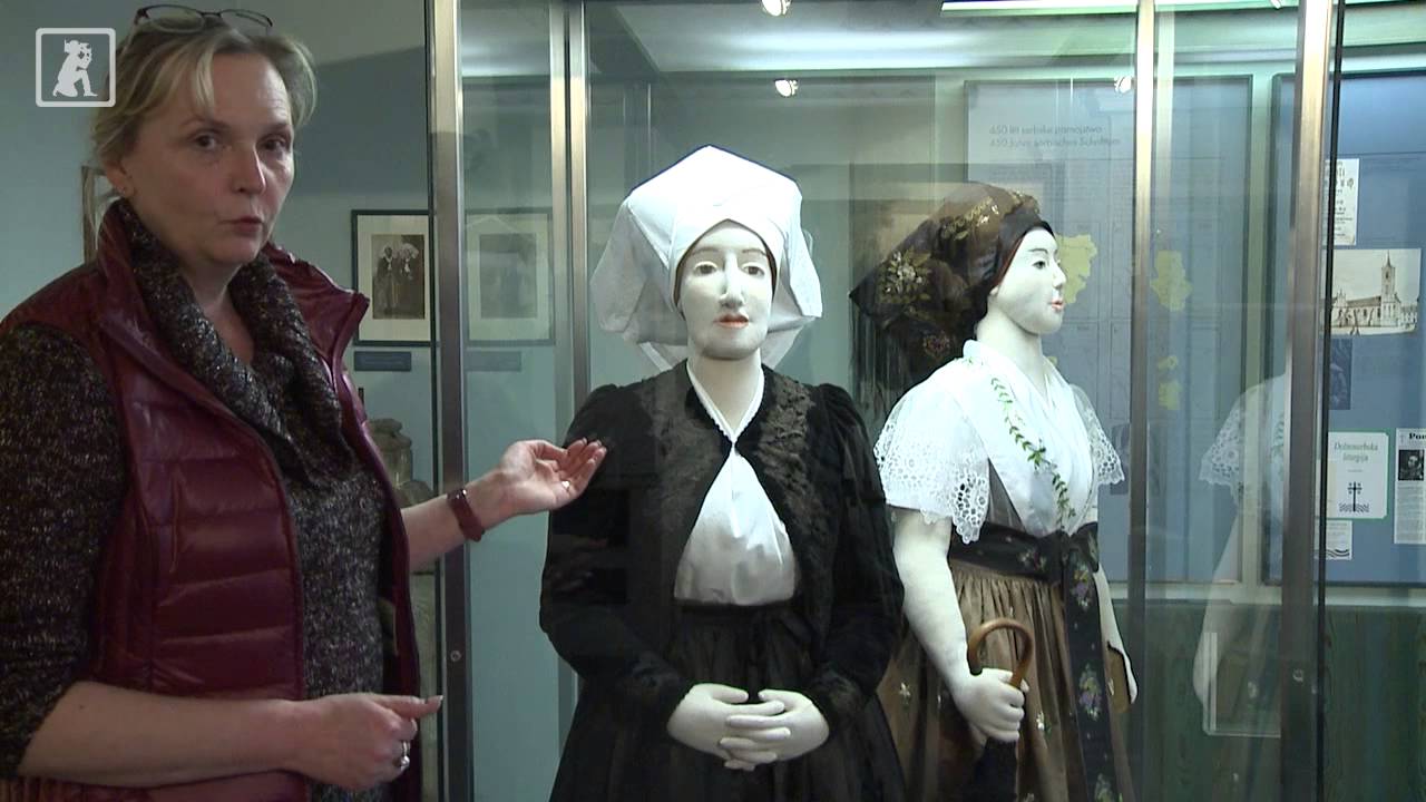 Sorbische Trachten im Wendischen Museum