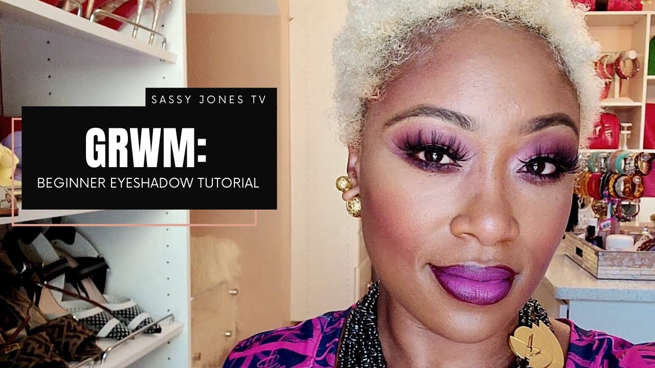 GRWM: Beginner Eyeshadow Tutorial Using Sassy Jones Beauty