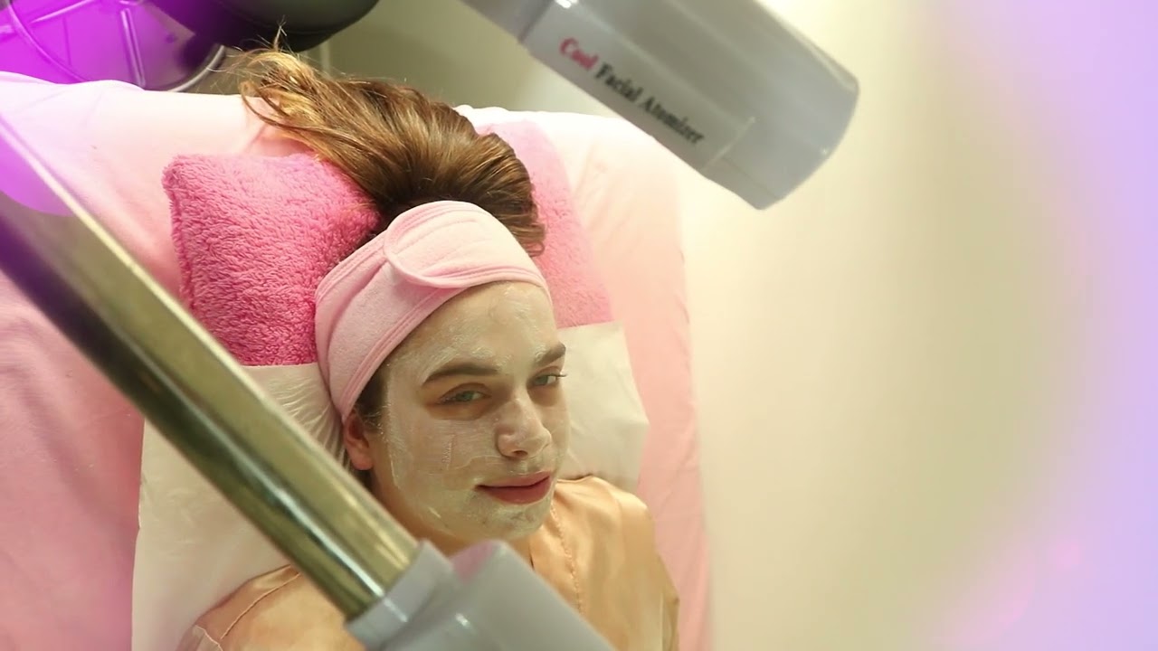 La mejor limpieza facial 360 pro completa en Milania centro estético