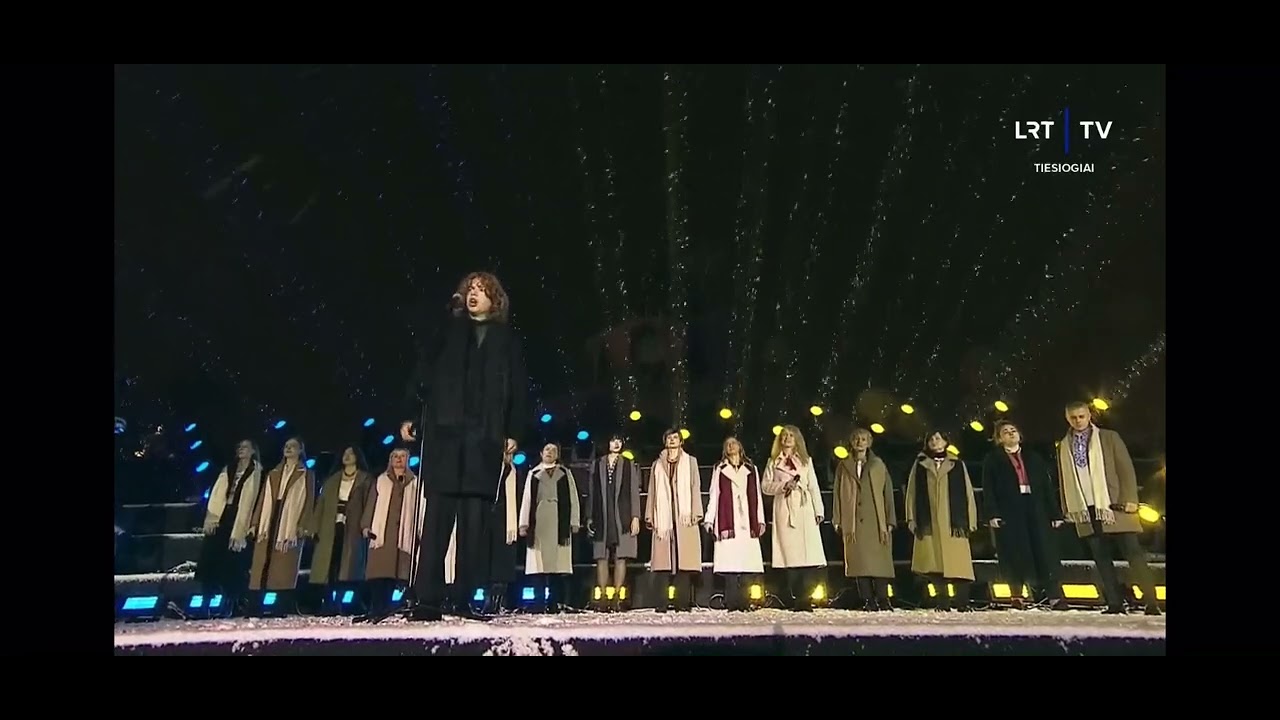 Nojus Vytis and Ukrainian choir - Ніч яка місячна