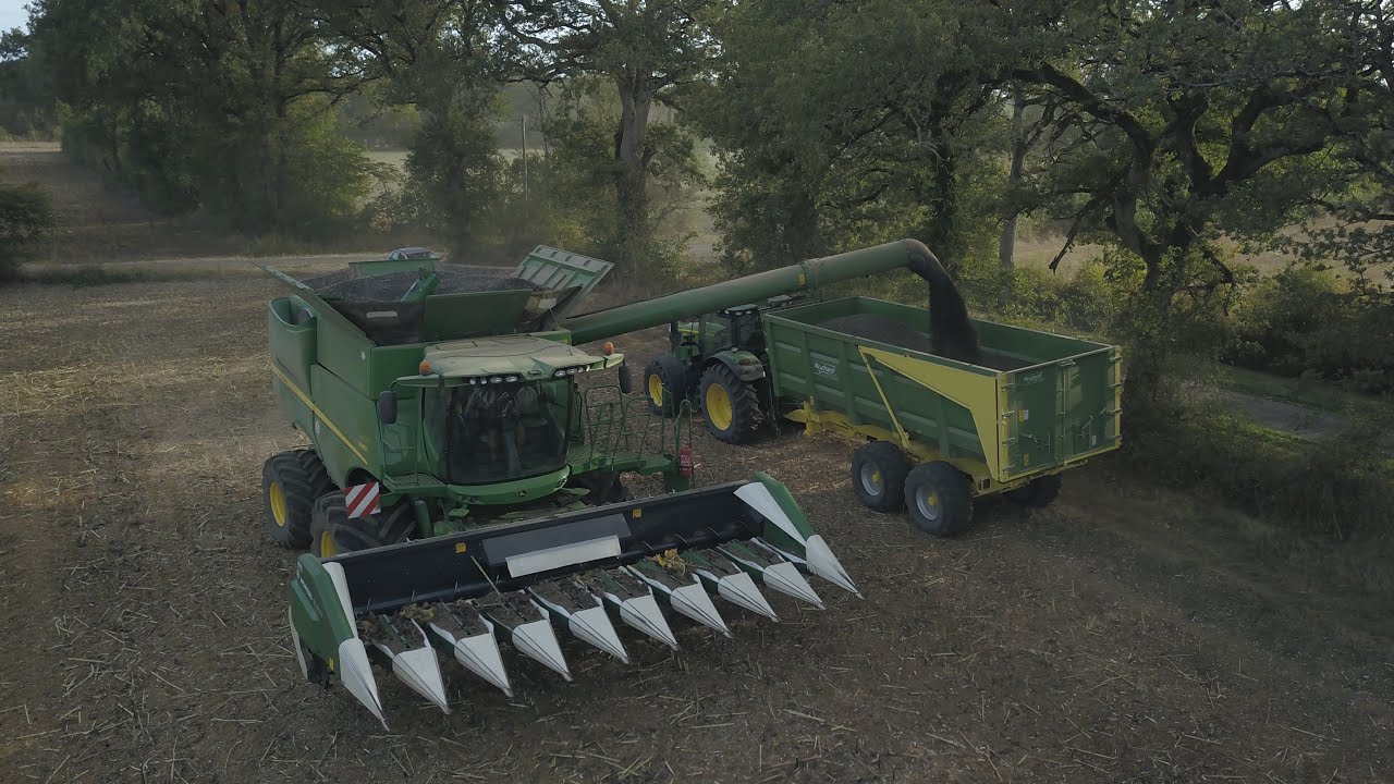 Moisson de tournesol // Des pneus de 1050 sur une S680i !!!!