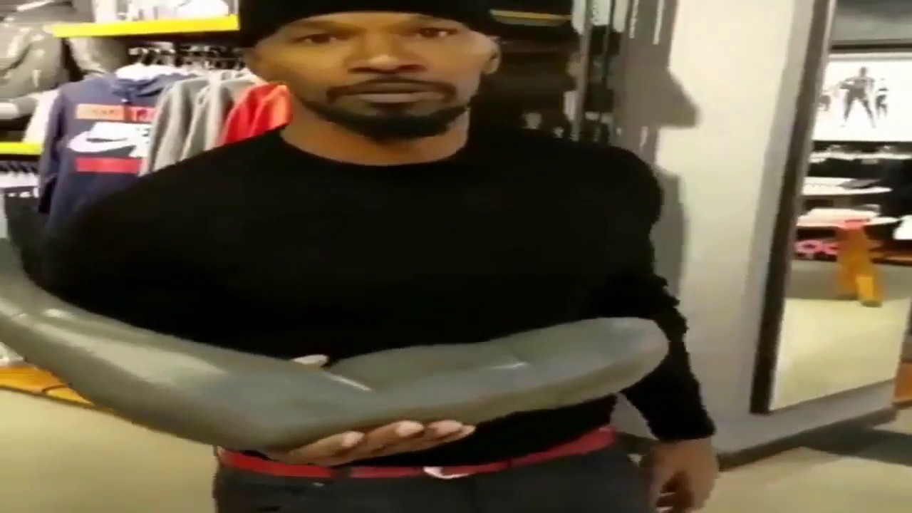 Need Help Dabbing? Jamie Foxx Got You "Dab Hand" (Funny)