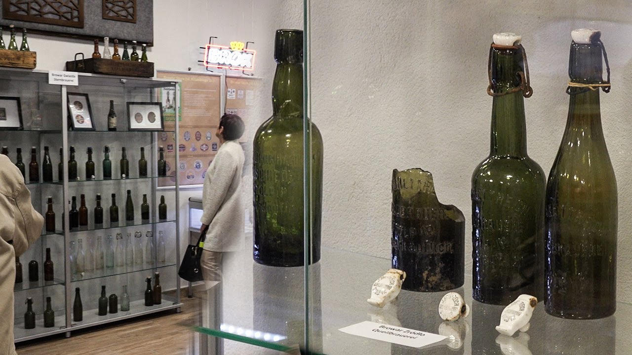 TYSIĄC smak&oacute;w i butelek! NIEZWYKŁA wystawa browarnicza w Kasztelu Słupskim 🍺
