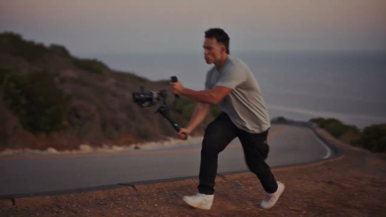 DJI RS 5: Lettvekts stabilisator for profesjonell bruk | Bygget for å lede an på settet