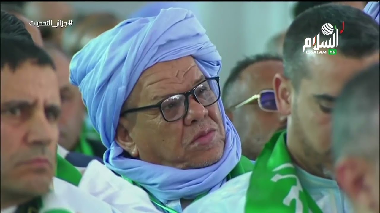 رئيس الجمهورية يشرف على الانطلاق الرسمي لاستغلال الخط المنجمي غارا جبيلات