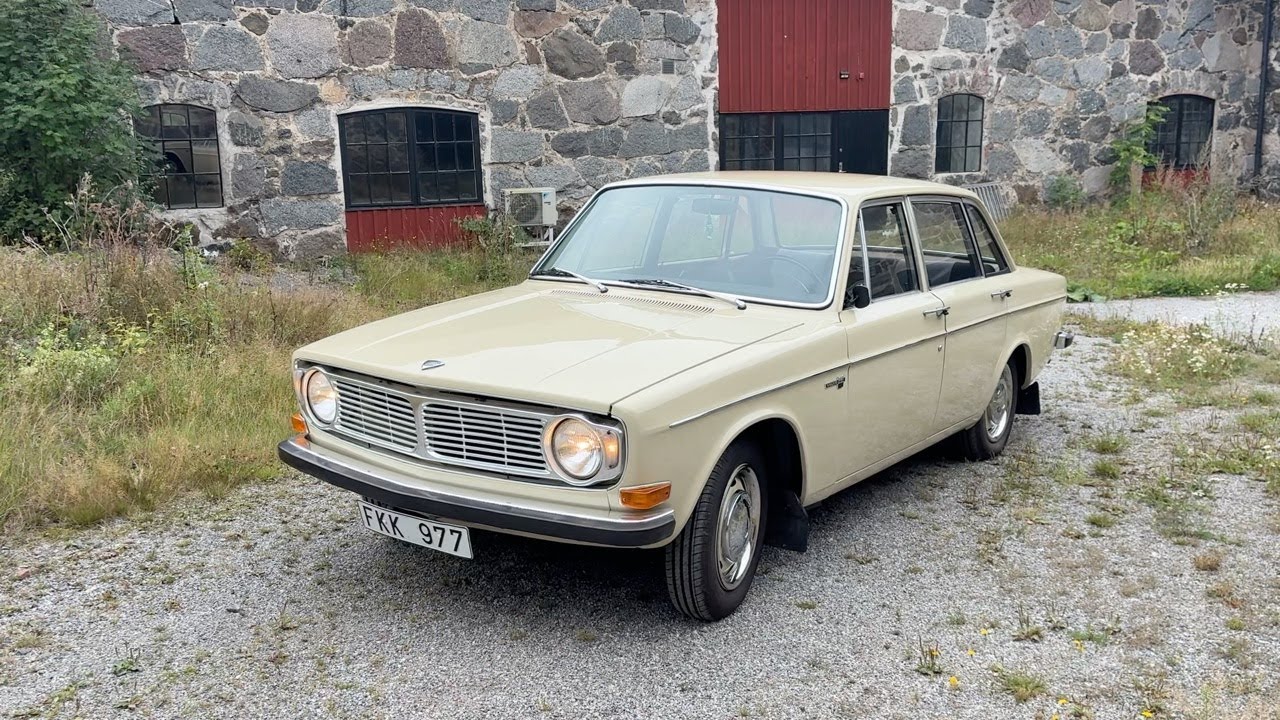 K&ouml;p Veteranbil Volvo 144 -1968 p&aring; Klaravik