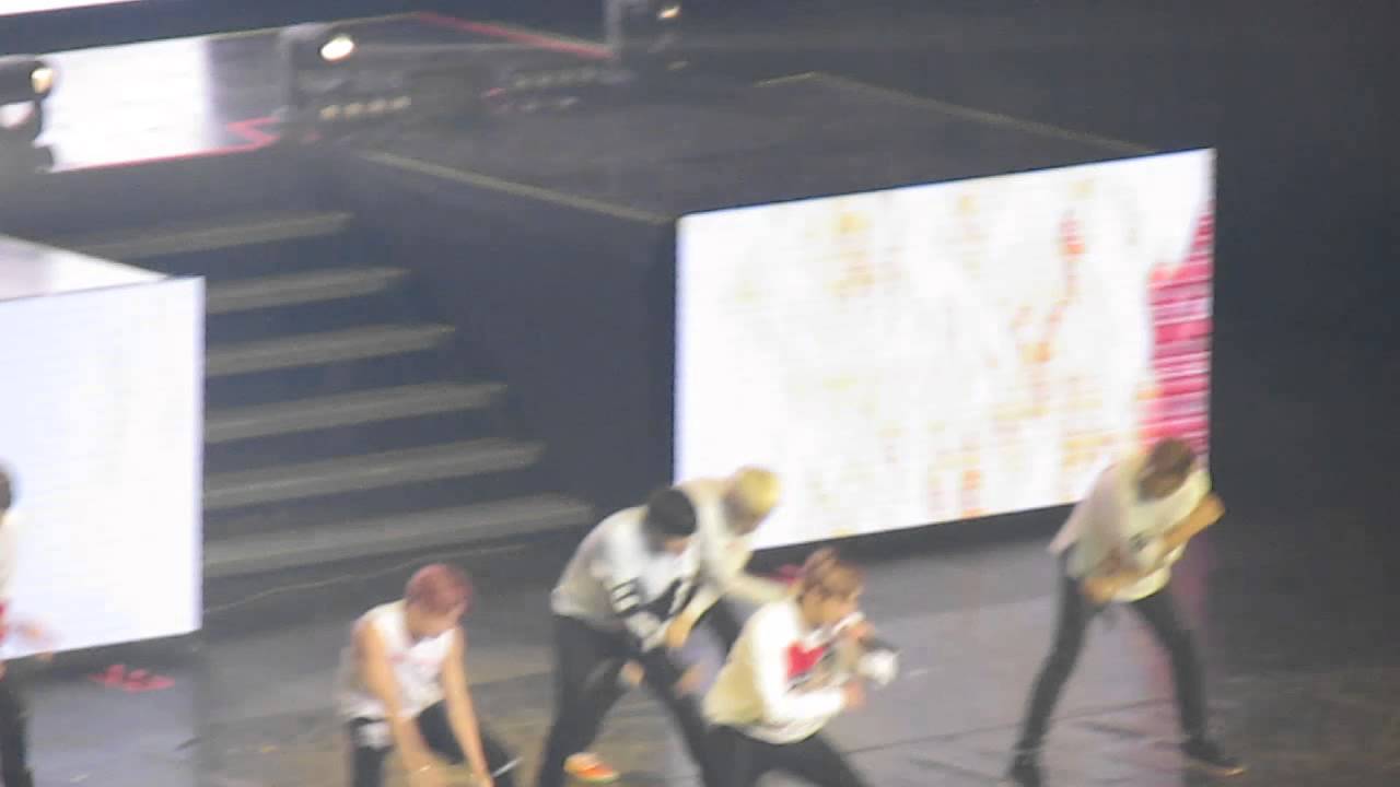 150802 BTS - No more dream TRB in Chile