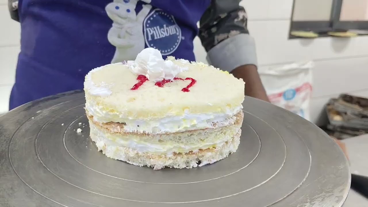 Aaj humne Kiya bahut sara Cake 🎂 ka lyrics