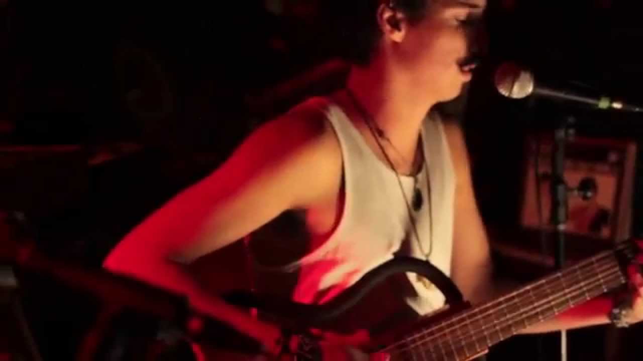 (C)ora&ccedil;&atilde;o - Ferdi [c/ Larissa Baq]