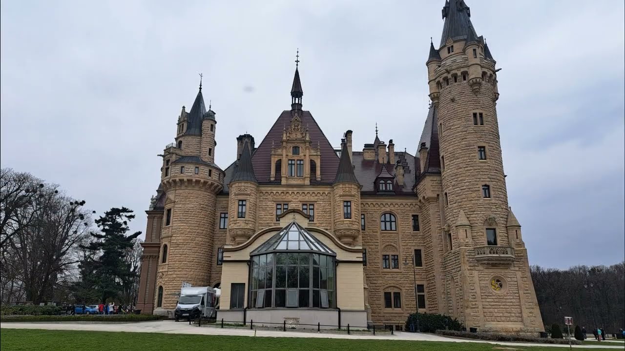 Zamek Moszna 03.2025