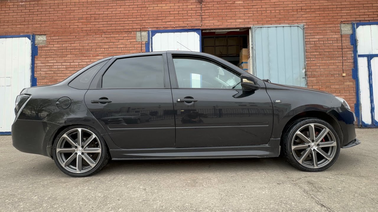 Мощь на Lada Granta / диски lounge r17 + Yokohama 205/40