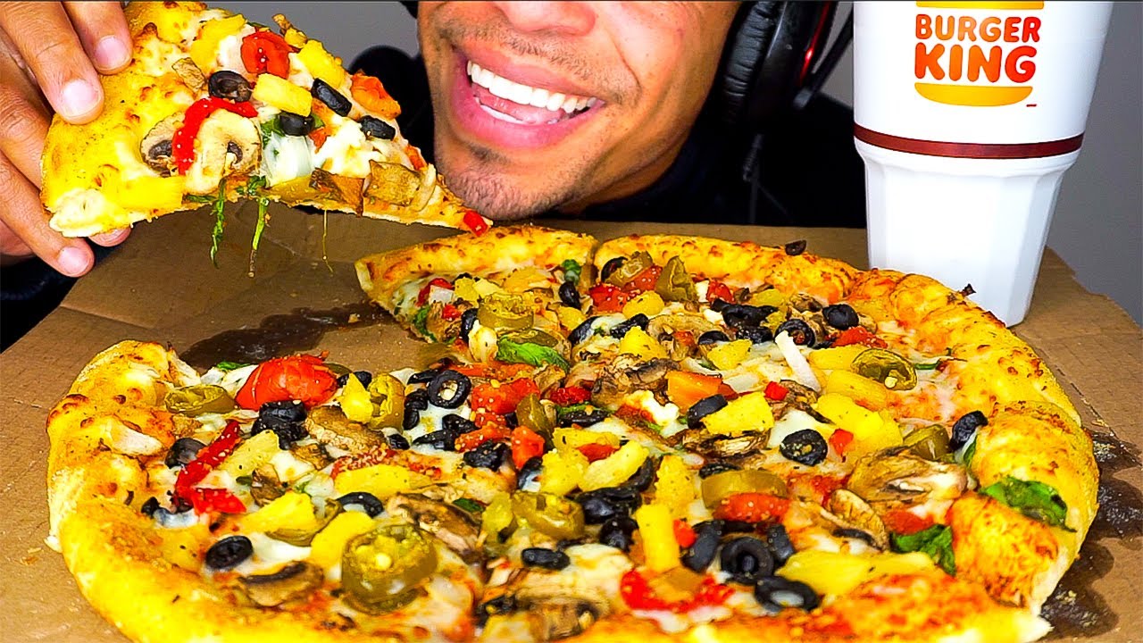 DOMINO'S CHEESIEST PIZZA |ASMR | EATING SHOW MOUTH SOUNDS NO TALKING MUKBAN BIG BITES