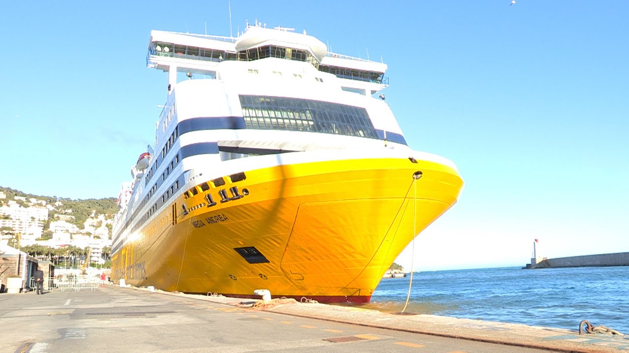 On découvre Mega Andrea, le navire rénové de Corsica Ferries