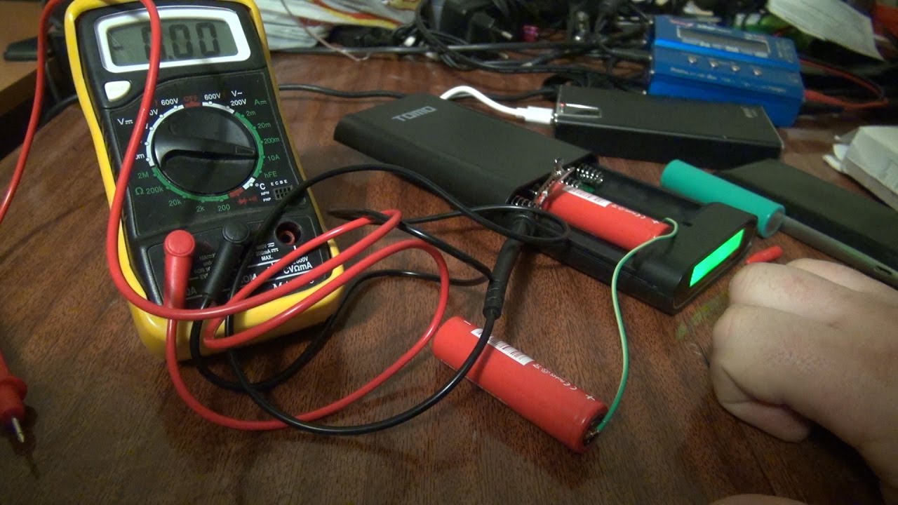 Универсальный powerbank TOMO на Li-ion аккумуляторах 18650
