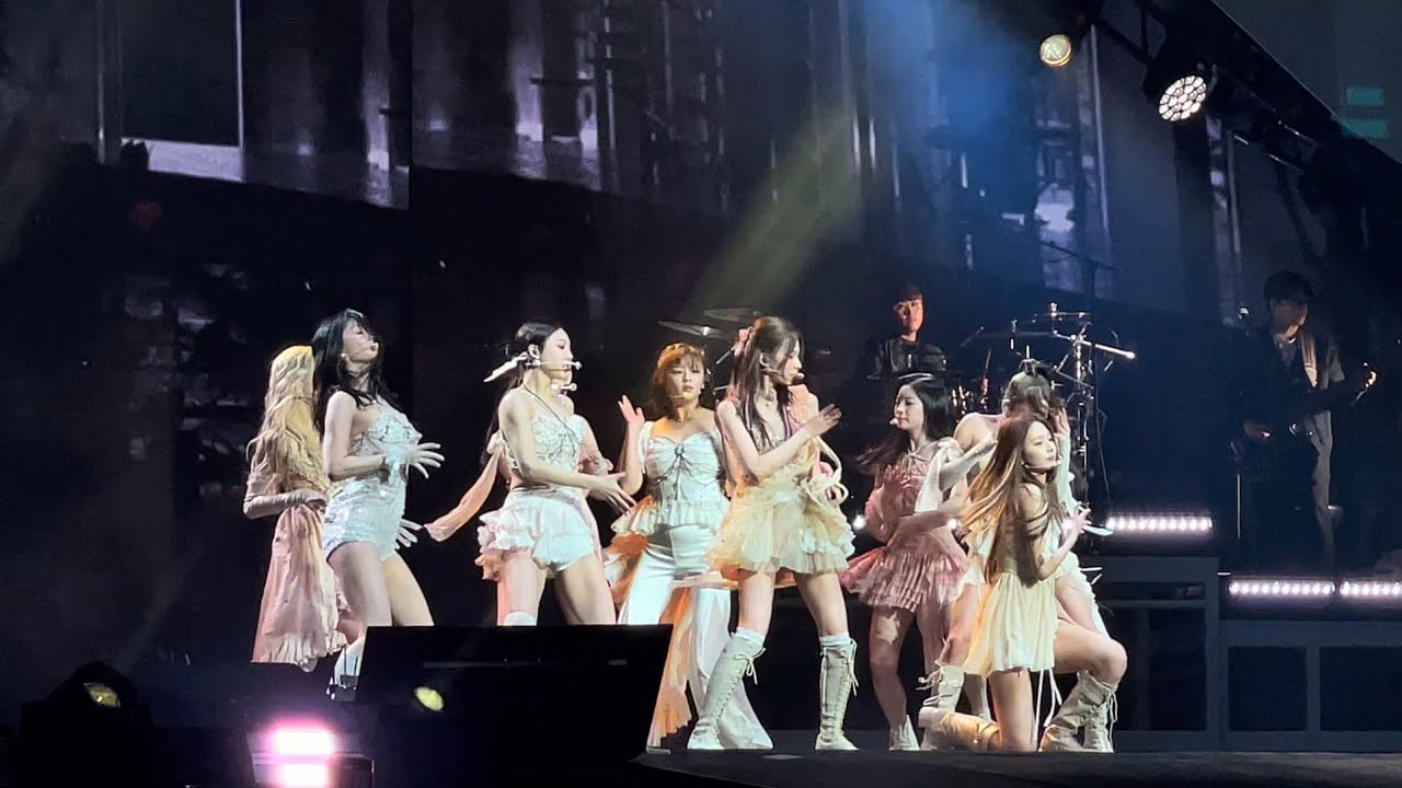 TWICE 트와이스 Ready To Be World Tour | Cry For Me | Sydney Australia Day 2 Concert | 4K HDR