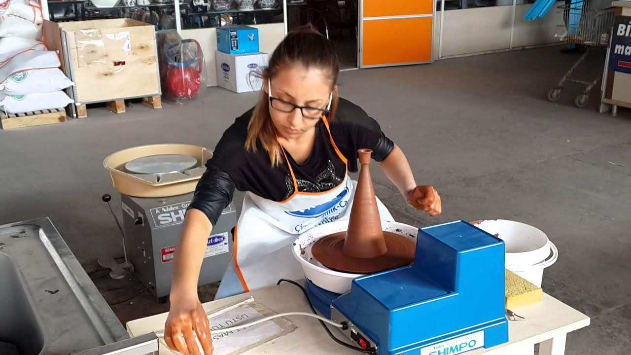 REFSAN B&uuml;şra ORU&Ccedil; ( K&uuml;tahyanin Yeni Yeteneği) Shimpo &Ccedil;omlekci Tornasi RK 5T