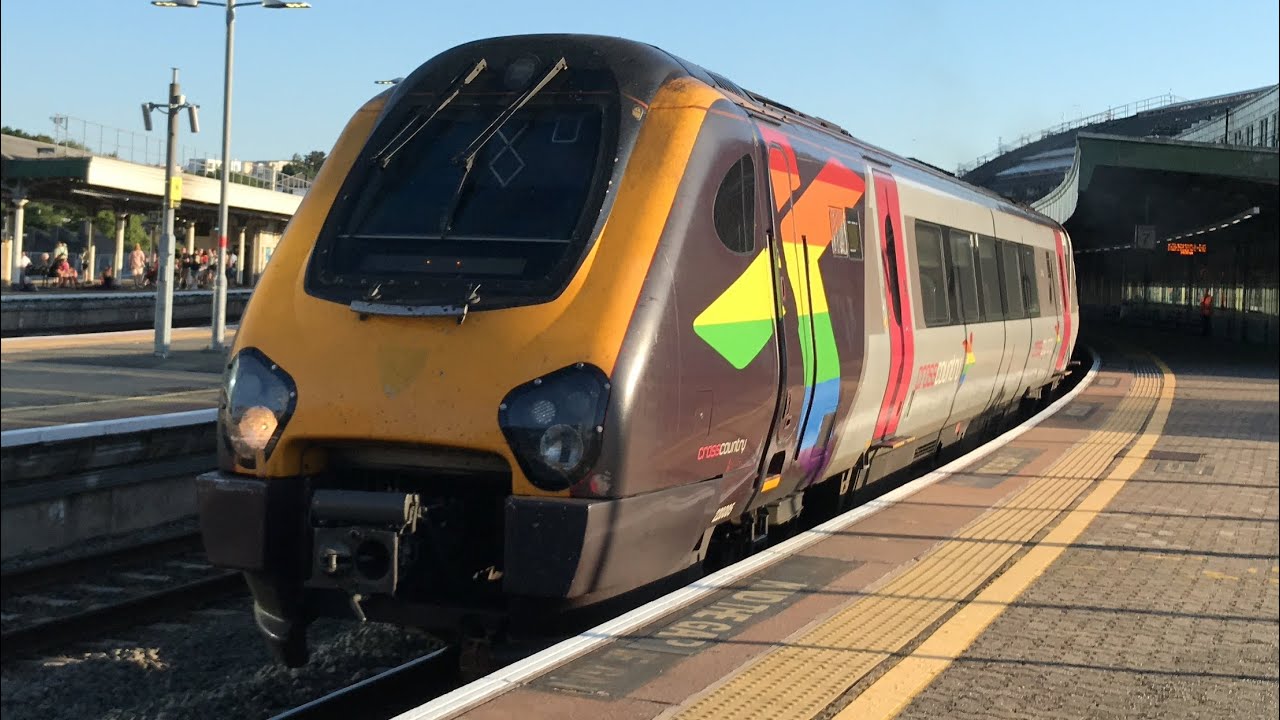 Class 220005 & 220027 Departing Bristol Temple Meads 