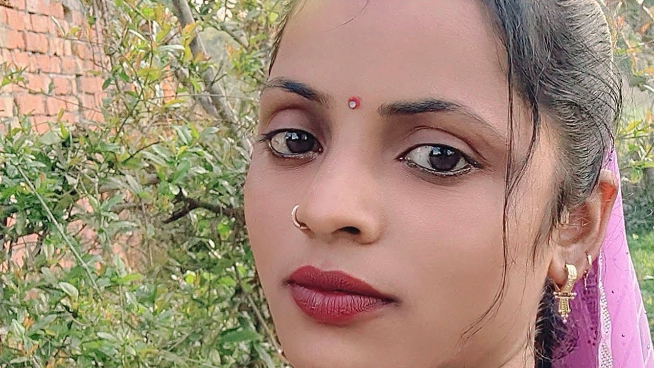राधा कृष्णा लाइव है!