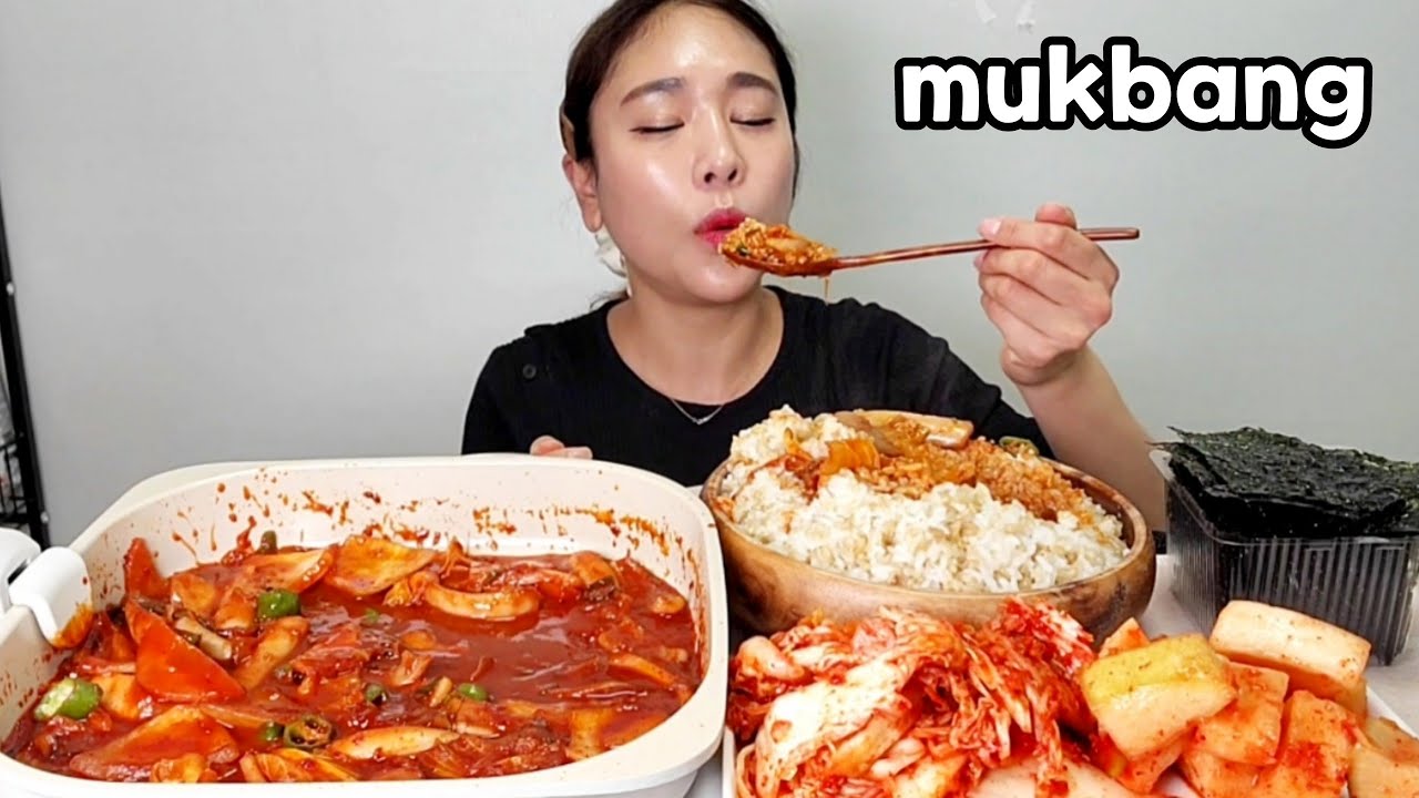 오랜만에 매콤한 오징어볶음에 대왕밥 먹방(ft.김치,곱창김) Korean Food Spicy Stir-fried Squid,Kimchi Mukbang eating show