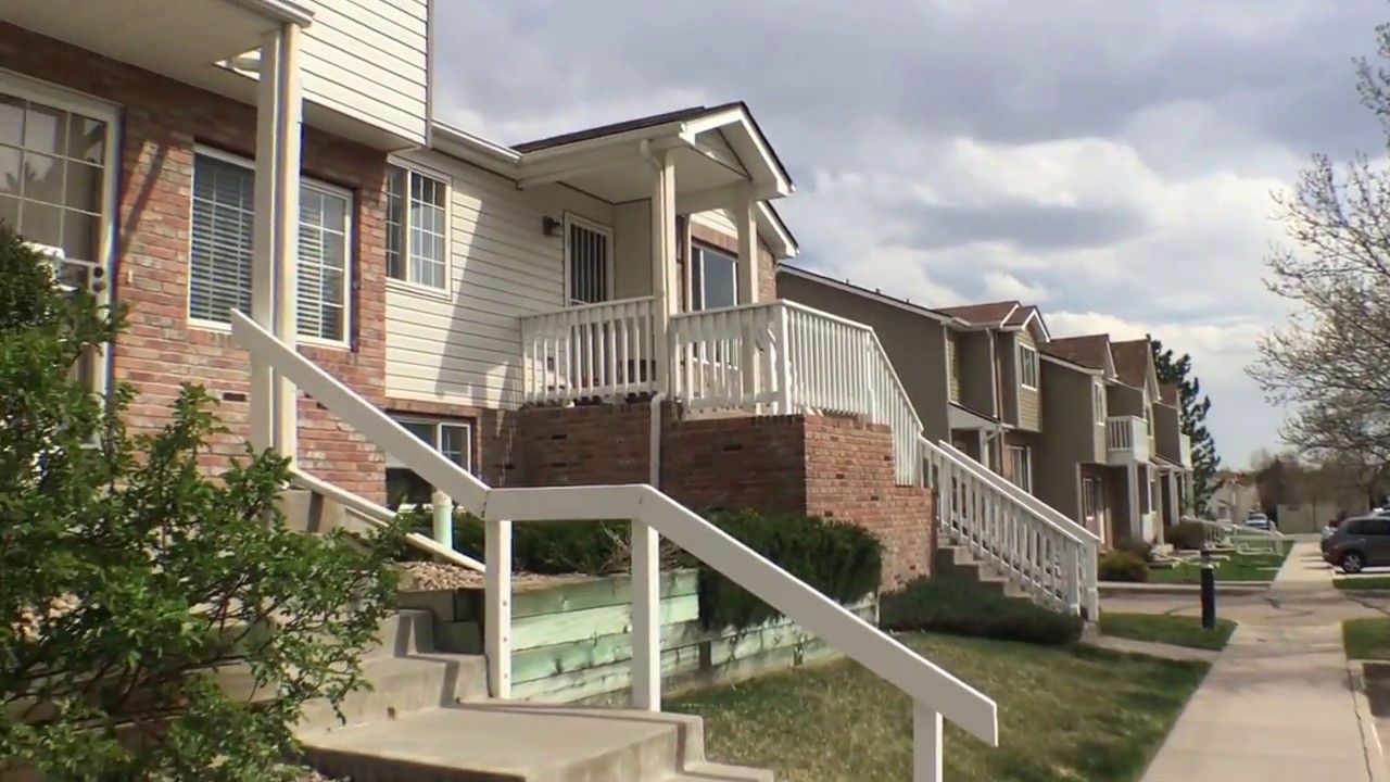 Aurora Condo For Rent - 2 Bed 2 Bath - by Property Management in Aurora