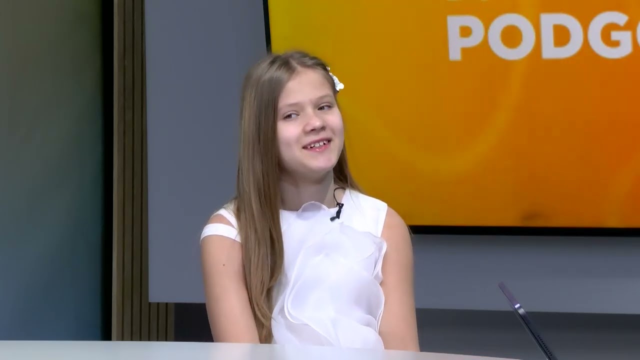 „Dobro jutro, Podgorice!“ – DUNJA JOVANOVIĆ ODUŠEVILA NA 33. „ZLATNOJ PAHULJI“ U ROŽAJAMA