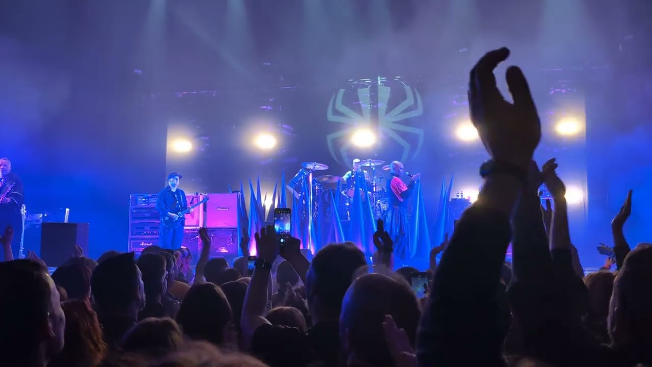 Skunk Anansie - Because of You (Lisbon, 2025)