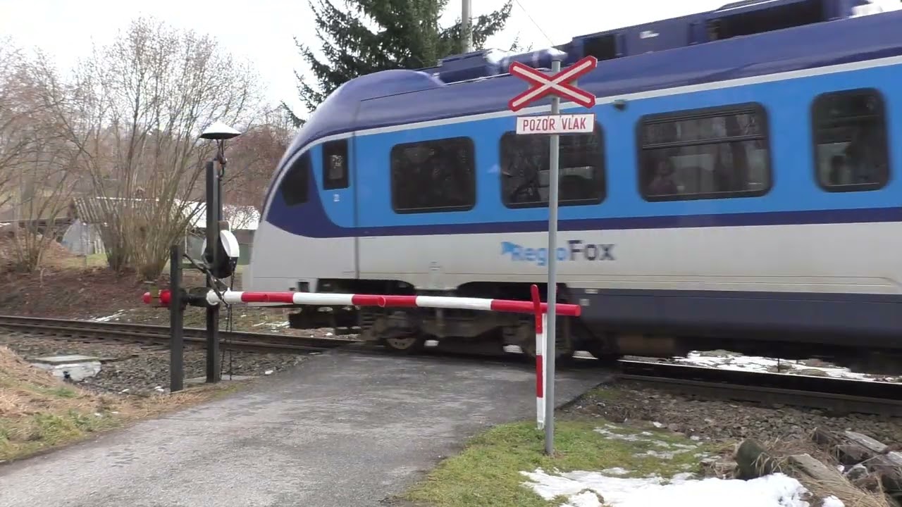 Železniční přejezd Chotěvice #3 (CZ) - 1.2.2025 / Railroad crossing