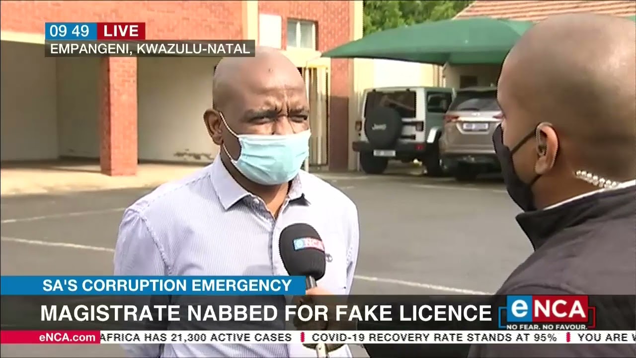 Magistrate nabbed for fake driver's licence