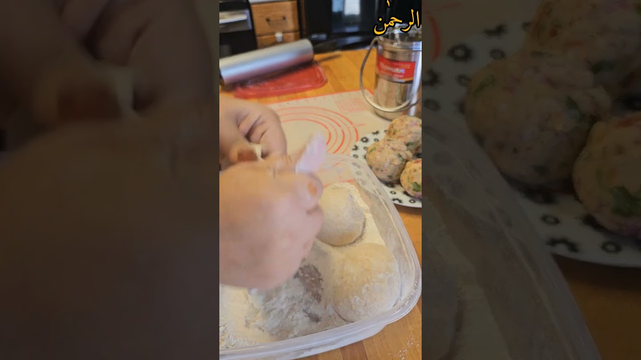 Morning Routine🇨🇦.Let's Make Breakfast🏵.Aloo Prathay🤤.Pakistani mom Routine🇨🇦.@AmbrinTahirvlogs