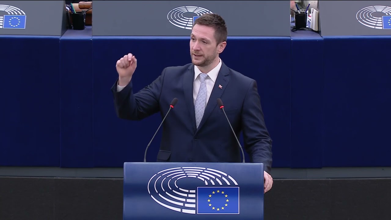 Milan Uhrík (Republika): Nákup zbraní za 800 miliárd? Bude to len ďalší megapodvod! (11.3.2025)
