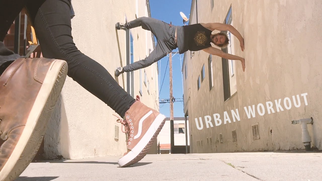 Workout with the king of the urban jungle