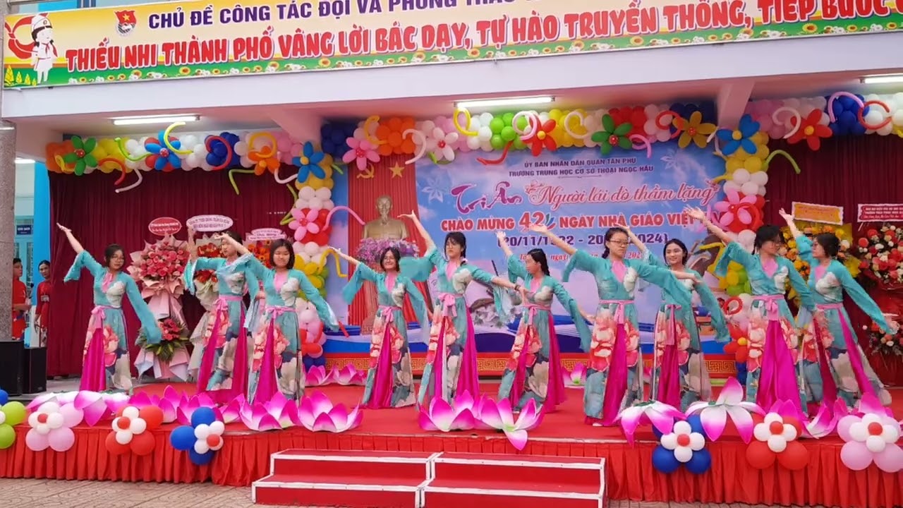 THCS Thoại Ngọc Hầu - Chào Mừng 20/11 - Nét chữ Thầy, rèn luyện nét người - Tập thể 9A4.